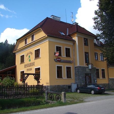 Pension Pod Lipou Loučovice Esterno foto