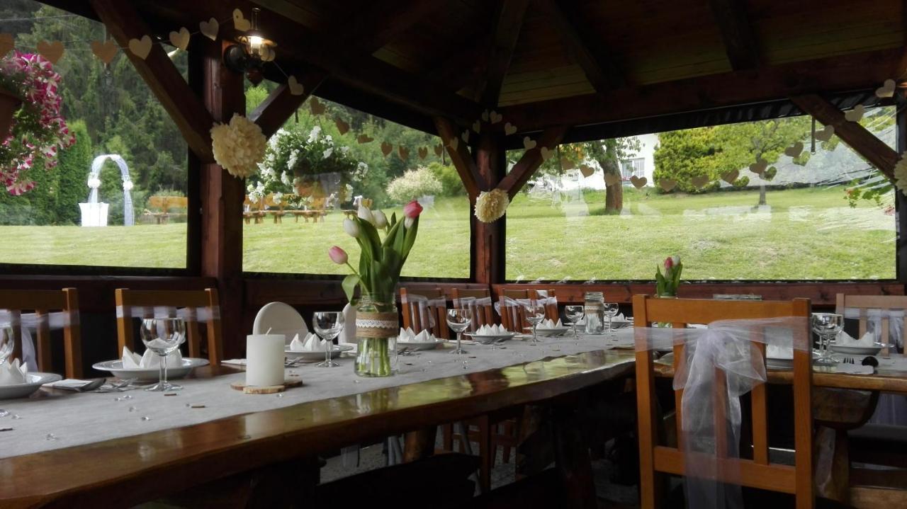 Pension Pod Lipou Loučovice Esterno foto